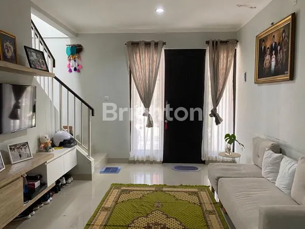 image RUMAH MINIMALIS 2 LANTAI NEO OASIS BINTARO (2)