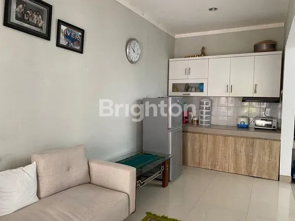 image RUMAH MINIMALIS 2 LANTAI NEO OASIS BINTARO (4)