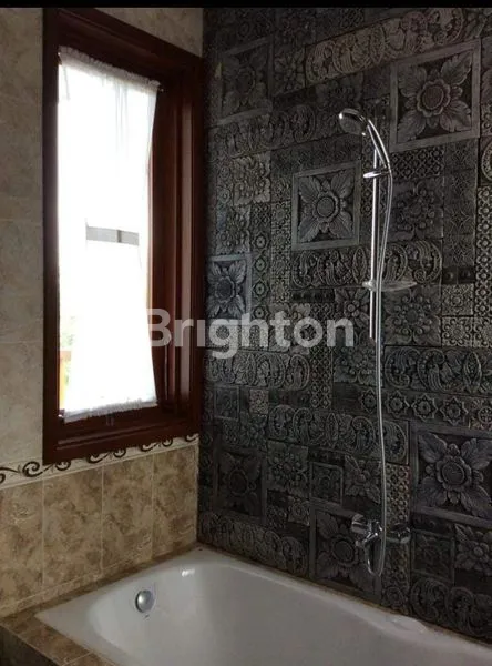 image DISEWAKAN VILLA DI DEKAT PANTAI SABA - GIANYAR (5)