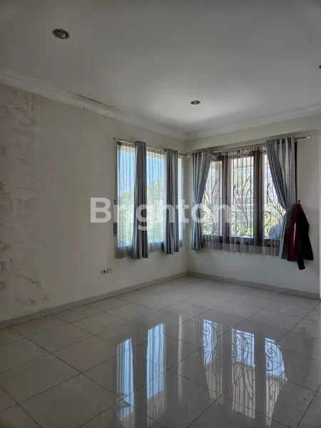 image LEBAR TANPA SEKAT KI MANGUN SARKORO, COCOK KOMBINASI KANTOR-SHOW ROOM-RUMAH TINGGAL (6)