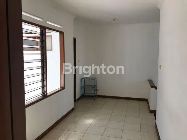 image RUMAH MODERN DAN MINIMALIS SIAP HUNI DI MEKAR MEKAR WANGI (4)