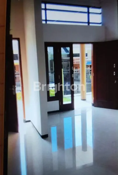 image RUMAH CANTIK MINIMALIS DI PERUMAHAN DAMI PERMAI, JL. DAMI PERMAI, DAMI, AMPELDENTO, PAKIS, MALANG REGENCY (4)