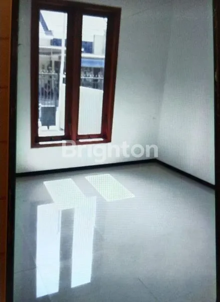 image RUMAH CANTIK MINIMALIS DI PERUMAHAN DAMI PERMAI, JL. DAMI PERMAI, DAMI, AMPELDENTO, PAKIS, MALANG REGENCY (5)