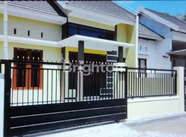 image RUMAH CANTIK MINIMALIS DI PERUMAHAN DAMI PERMAI, JL. DAMI PERMAI, DAMI, AMPELDENTO, PAKIS, MALANG REGENCY (3)
