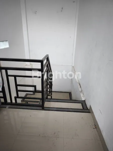 image VILLA 2 LANTAI VIEW SAWAH TENANG DI CANGGU YANG PADAT (5)