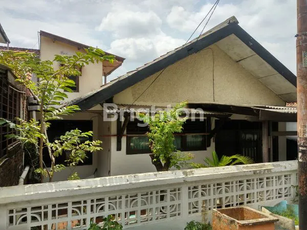 image RUMAH BINTARO PESANGGRAHAN. LOAKSI YANG SANGAT STRATEGIS DAN RAMAI (1)