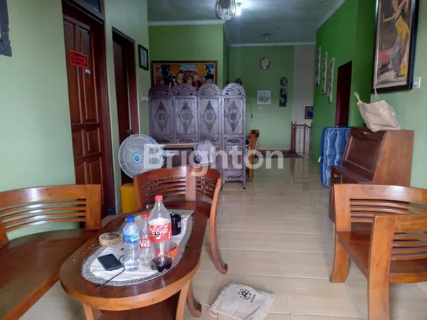 image RUMAH MEWAH DALAM CLUSTER (4)