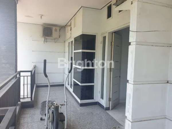 image RUMAH KOS 2LT NGAGEL TIRTO (4)