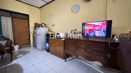 image RUMAH DI KOMPLEK PERUMNAS CIJERAH 1 (5)