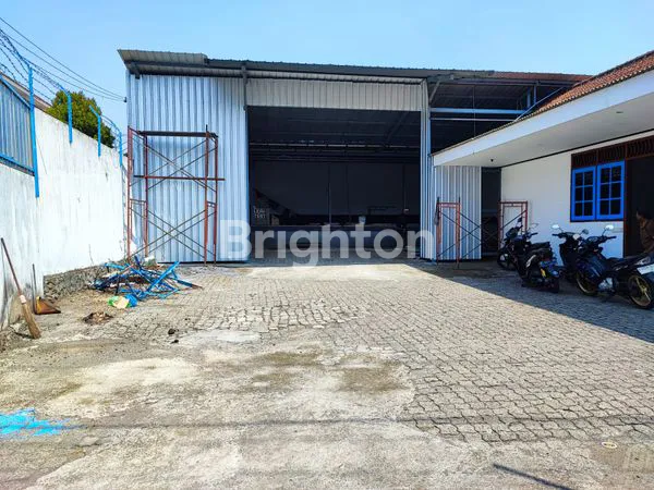 image GUDANG DI SIMONGAN SEMARANG BARAT (3)