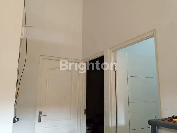 image RUMAH BAGUS TERAWAT SIAP HUNI (2)