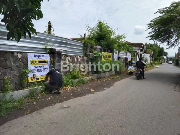 image TANAH KAVLING AREA STRATEGIS, AREA AMBARUKMO PLAZA, JEC JOGJA EXPO CENTER, KAKOMBAR KOPI KAMPUNG AMBARUKMO, EASTPARC HOTEL, KAMPUS: UIN, TAMAN SISWA, UTY, UAD, ATMAJAYA (1)