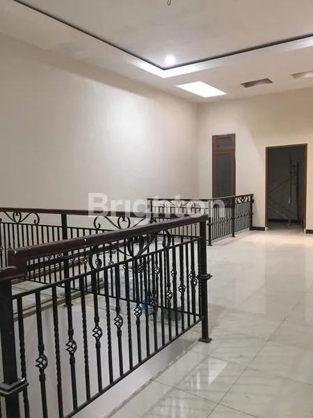 image RUMAH CANTIK DI MEDAN BARU (4)