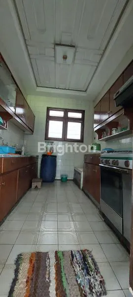 image RUMAH HITUNG TANAH KARANG ASEM COCOK UNTUK RUMAH USAHA DEKAT KENJERAN MERR PAKUWON CITY (4)