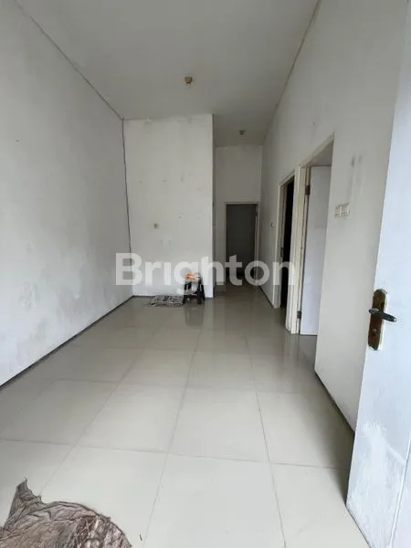 image DIJUAL RUMAH SIAP HUNI DI TAMAN REGENCY GRESIK (8)