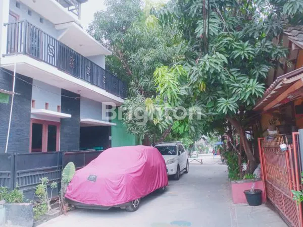 image DIJUAL RUMAH BAGUS 2 LANTAI HARGA SPESIAL PERUMAHAN ALINDA KENCANA PERMAI 2BEKASI UTARA KOTA BEKASI.  (1)