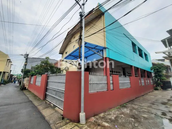 image KONTRAKAN & KOST STRATEGIS DI JAGAKARSA, JAKARTA SELATAN (1)