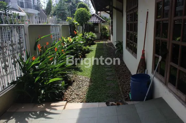 image DIJUAL RUMAH BAGUS HOOK DI KELAPA GADING PERMAI (8)