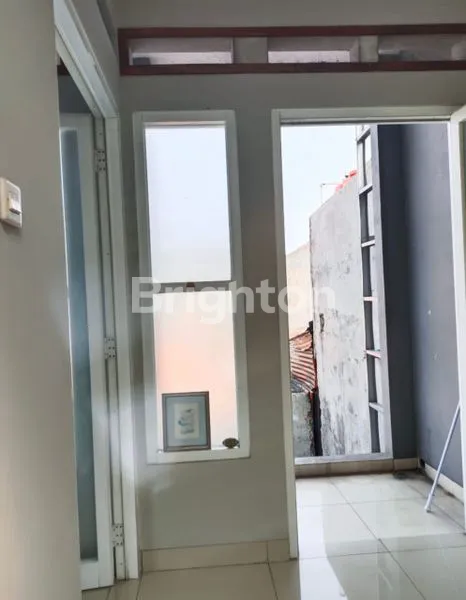 image RUMAH KEMBANGAN LEBAR 10X15 (7)