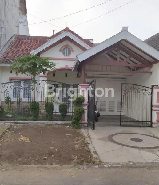 image RUMAH SIAP HUNI DENGAN FURNISH DI ARAYA MALANG (1)