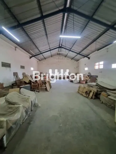 image GUDANG LEBAK 2 LANTAI AKSES TRUCK ENGKEL SELANGKAH KE RAYA KENJERAN DEKAT MERR PAKUWON CITY KAPAS KERAMPUNG (1)