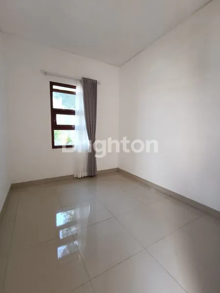 image RUMAH BARU DI CLUSTER DERWATI MAS  (4)