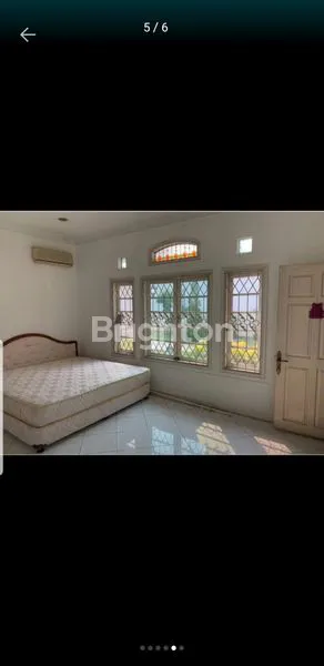 image RUMAH MEWAH DI MENTENG (4)