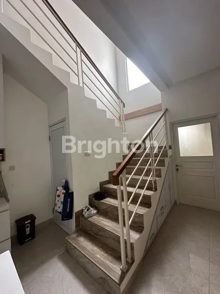 image RUMAH DI BINTARO  (4)