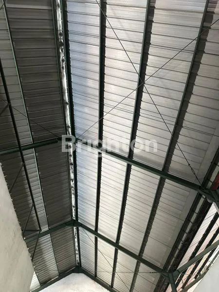 image GUDANG LOSS 2 LANTAI DI JALAN RANGKAH (7)