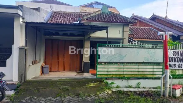 DISEWAKAN RUMAH (HOOK) DINAR MAS