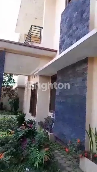 image RUMAH ISTIMEWA 2 LANTAI DI TEMANGGUNG (1)