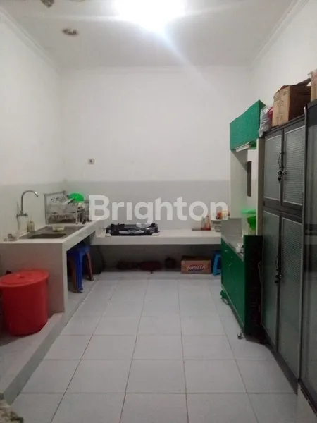 image RUMAH DHARMAHUSADA MAS LOKASI STRATEGIS DEKAT MERR, MULYOREJO, UNAIR KAMPUS C, KENJERAN, GALAXY MALL (4)