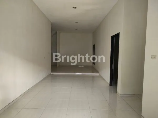 image RUMAH MOJOKLANGGRU DEKAT KE PUSAT KOTA, KAMPUS UNAIR, BPJS (4)