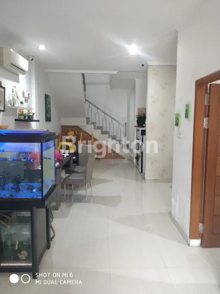 image RUMAH SIAP HUNI DI SUNTER ELOK JAKARTA UTARA (3)