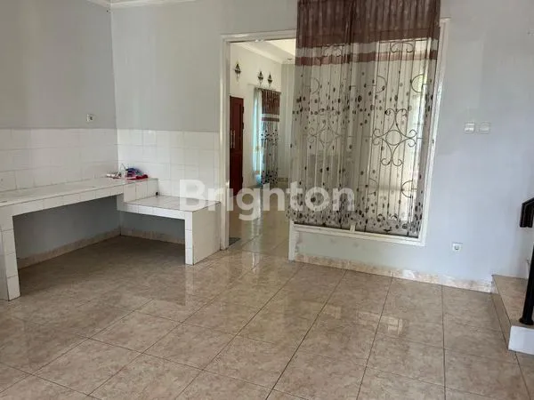 image RUMAH DISEWAKAN DI KAWASAN BALIKPAPAN BARU (3)
