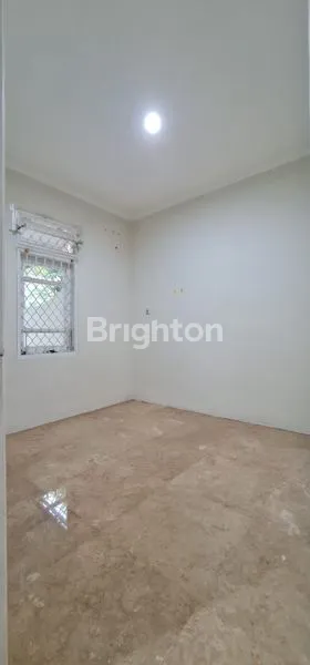 image RUMAH NYAMAN SIAP HUNI DI GADING SERPONG (3)