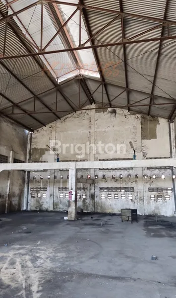 image TURUN HARGA GUDANG NOL JALAN RAYA KEDUNG COWEK BUTUH CEPAT LAKU (8)