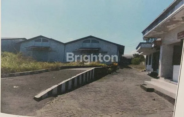 image GUDANG JEJER 3 TERTUTUP-LANTAI COR-ADA TIMBANGAN TRUCK-AKSES SEMUA UKURAN TRUCK TRONTON CONTAINER RAYA BY PASS KRIAN-SIDOARJO (1)