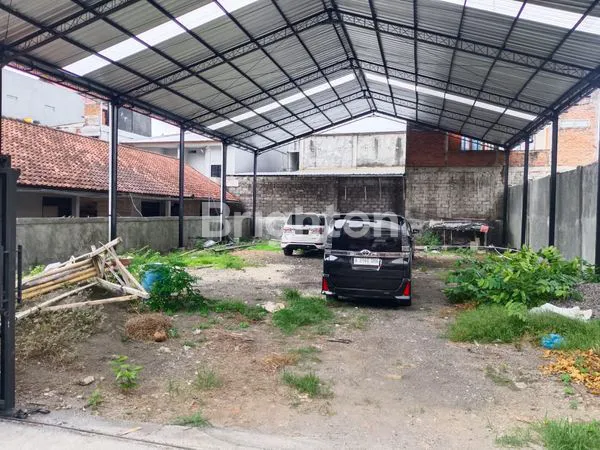 Gambar Property DI SEWAKAN GUDANG SESETAN
