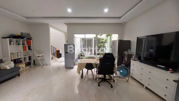 image RUMAH CLUSTER MOZART SYMPHONIA GADING SERPONG (2)