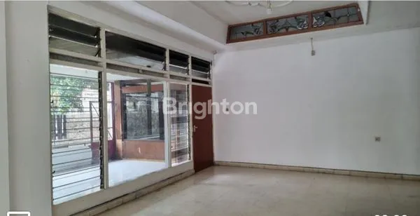 image RUMAH HOOK 2LANTAI, AREA TENGAH KOTA MALANG (5)