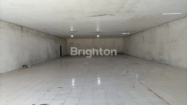 image GUDANG LOKASI BALONGPANGGANG NOL JALAN RAYA (2)