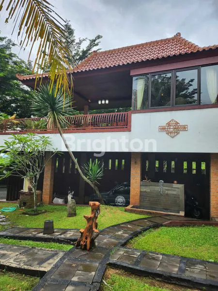 image RUMAH BAGUS ARTISTIK ADA SWIMMING POOL DI BNR KOTA BOGOR (3)