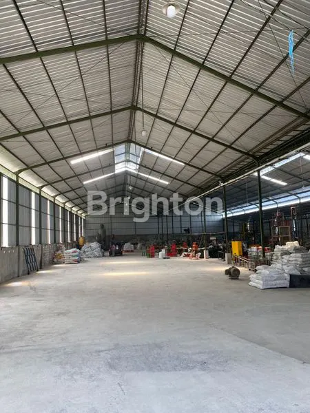 image JUAL/SEWA GUDANG RAYA MANTUP LAMONGAN (3)