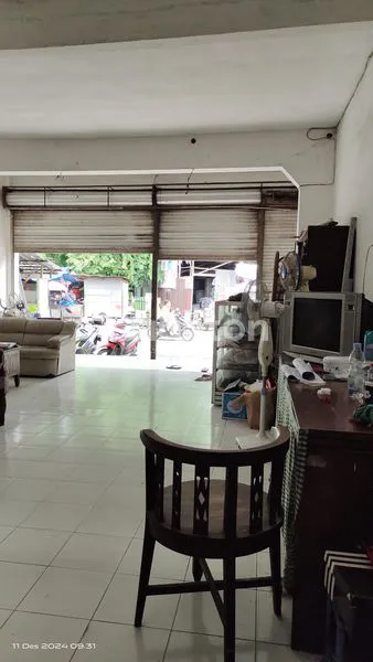 image RUKO 2 LANTAI MANUKAN SURABAYA, LOKASI DEPAN PASAR & SEKOLAH (2)