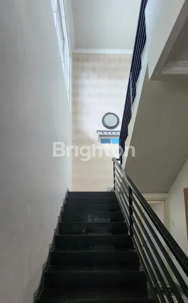 image MOJO ARUM KOS FULL PENGHUNI DEKAT UNAIR, RS DR SOETOMO (4)