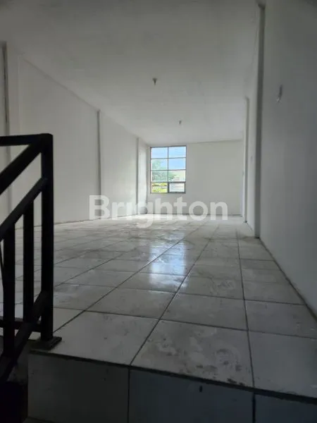 image RUKO BAGUS 3 LT DI PUSAT BISNIS BALIKPAPAN (3)