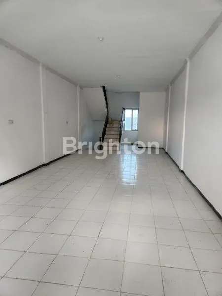 image RUKO BAGUS 3 LT DI PUSAT BISNIS BALIKPAPAN (4)