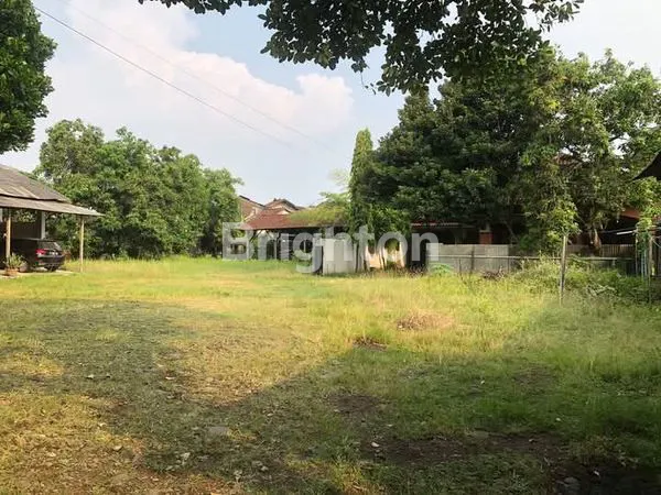 image TANAH TENGAH KOTA JALAN BESAR LOKASI JALAN PEMUDA JEPARA (2)