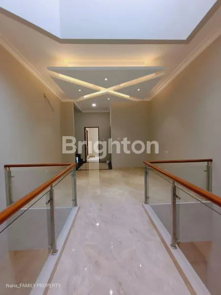 image JUAL RUMAH DI PESANGGRAHAN JAKARTA SELATAN  (6)